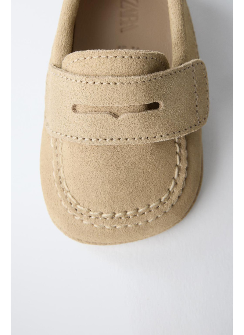 Туфли из кожи Туфли из кожи