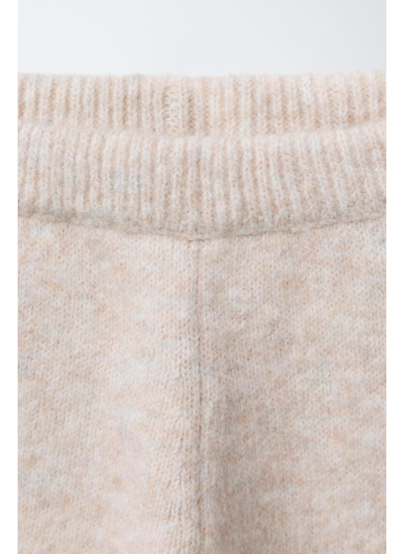 ТРИКОТАЖНЫЕ ЛЕГИНСЫ С КАРМАНОМ И ЭТИКЕТКОЙ С ЕЖИКОМ ТРИКОТАЖНЫЕ ЛЕГИНСЫ С КАРМАНОМ И ЭТИКЕТКОЙ С ЕЖИКОМ