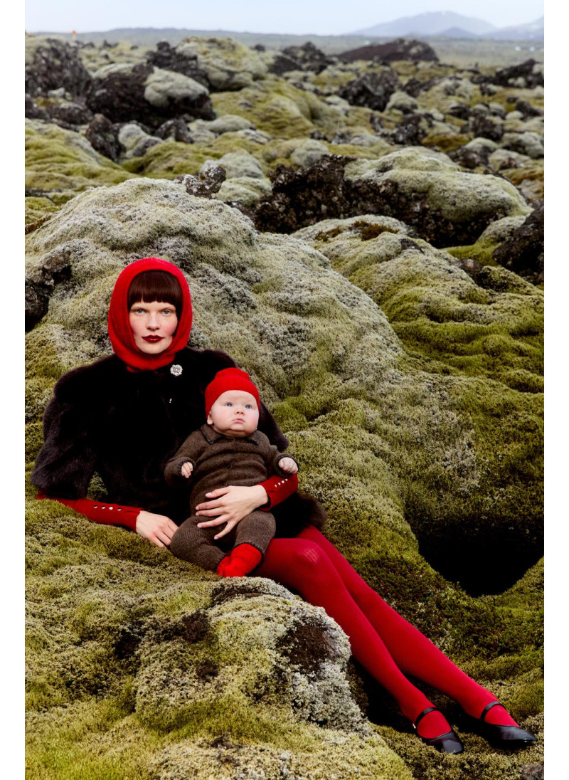 ВЯЗАНЫЙ КОМБИНЕЗОН С КОНТРАСТНЫМИ ДЕТАЛЯМИ ВЯЗАНЫЙ КОМБИНЕЗОН С КОНТРАСТНЫМИ ДЕТАЛЯМИ