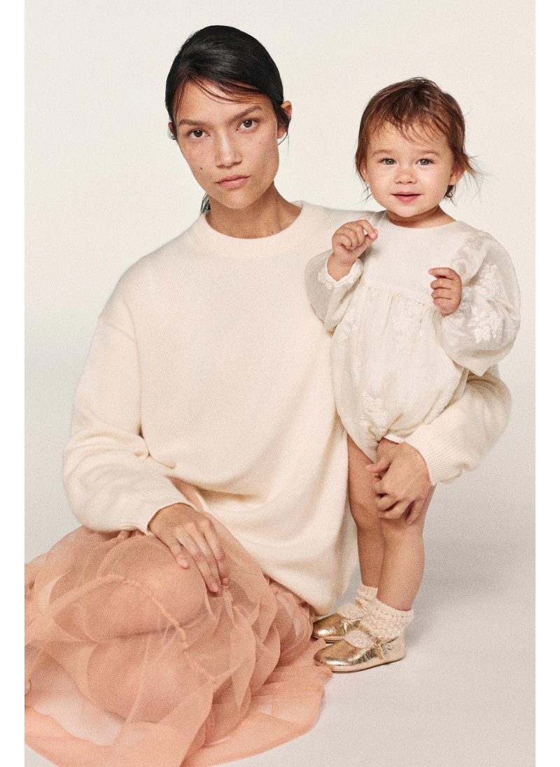 КОМБИНЕЗОН С ВЫШИВКОЙ «ЦВЕ�...