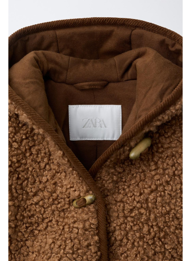 КУРТКА ИЗ ИСКУССТВЕННОЙ ОВЧИНЫ С НАВЕСНЫМИ ПЕТЛЯМИ КУРТКА ИЗ ИСКУССТВЕННОЙ ОВЧИНЫ С НАВЕСНЫМИ ПЕТЛЯМИ