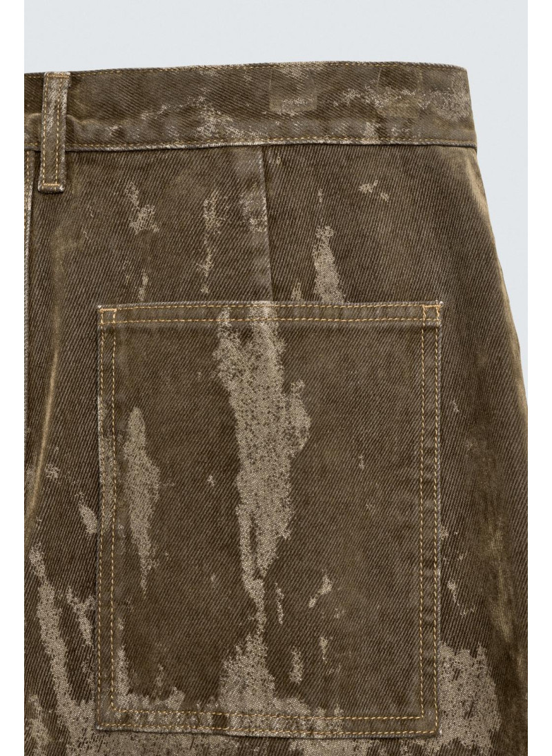 Джинсы свободного кроя с бархатистым покрытием Джинсы свободного кроя с бархатистым покрытием