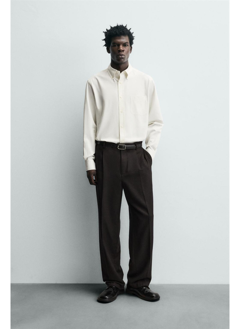 РУБАШКА КЛАССИЧЕСКОГО КРОЯ...