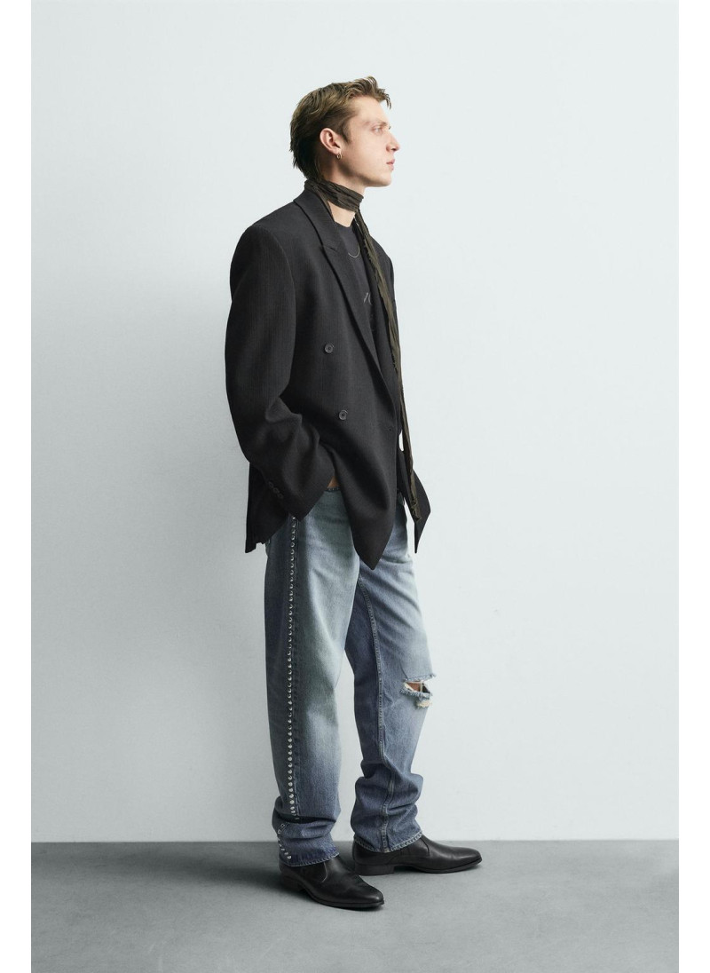 Пиджак limited edition в полоску с двубортной застежкой Пиджак limited edition в полоску с двубортной застежкой