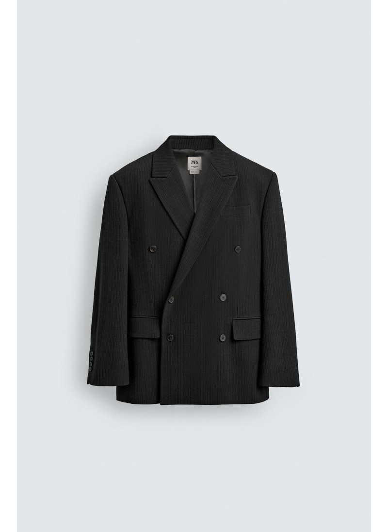 Пиджак limited edition в полоску с двубортной застежкой Пиджак limited edition в полоску с двубортной застежкой