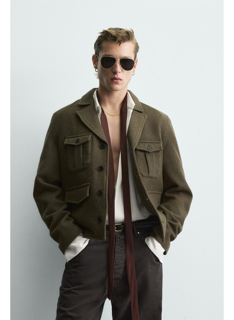 Эксклюзивная куртка с карманами из 100% шерсти limited edition Эксклюзивная куртка с карманами из 100% шерсти limited edition