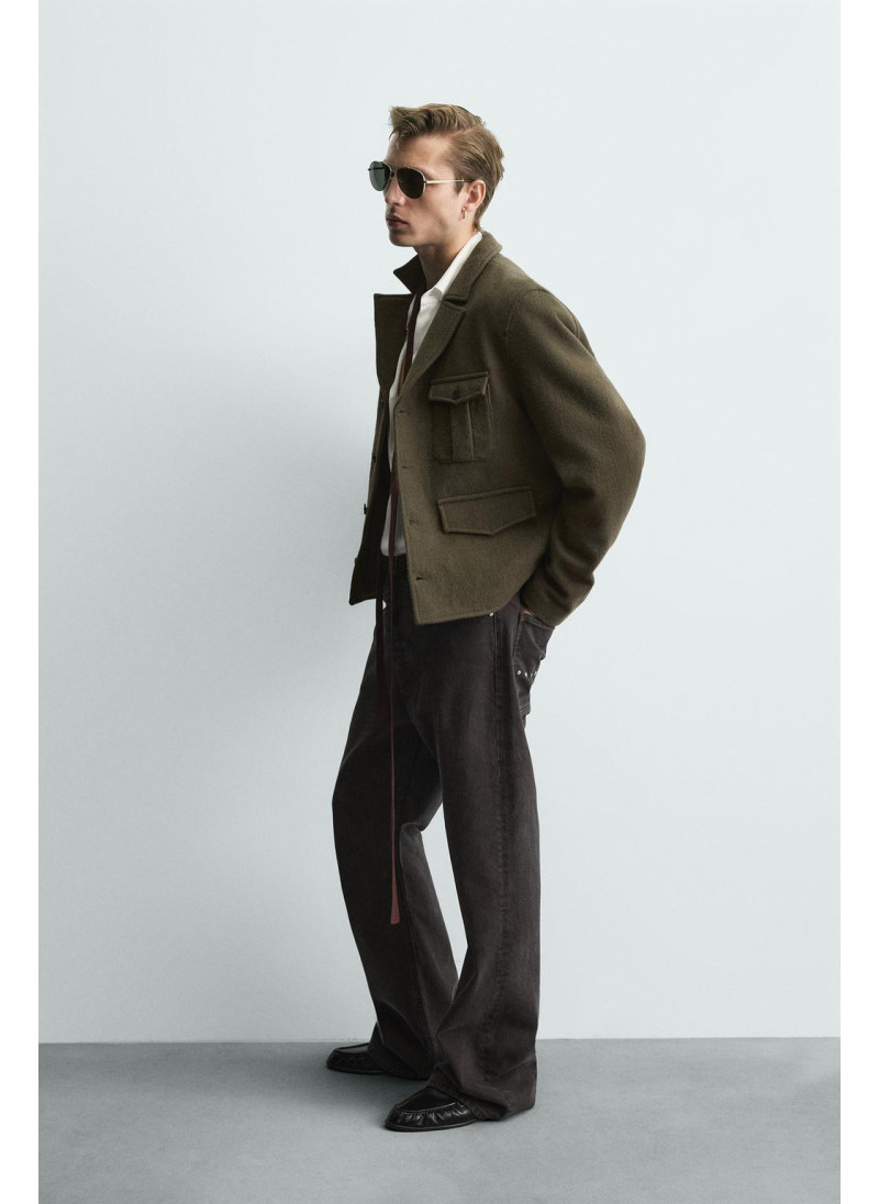 Эксклюзивная куртка с карманами из 100% шерсти limited edition Эксклюзивная куртка с карманами из 100% шерсти limited edition