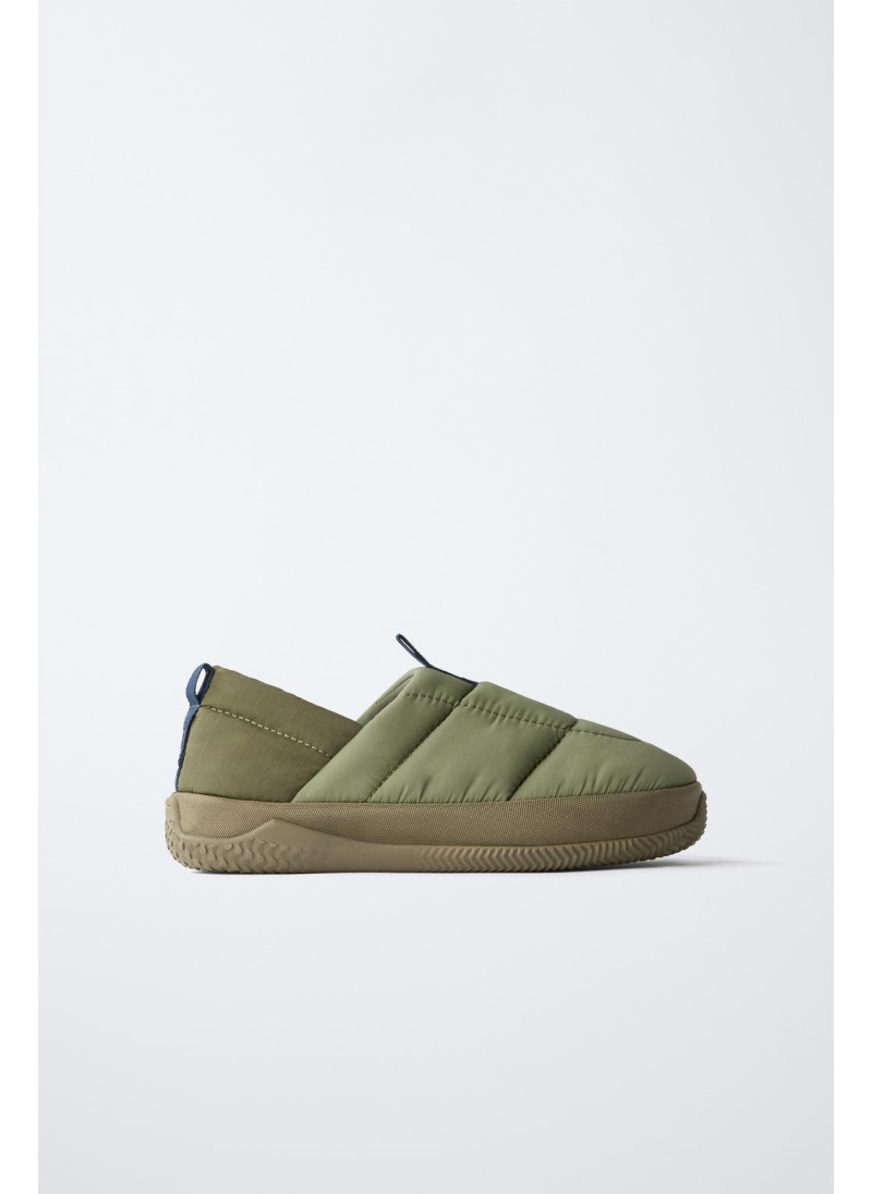 СТЕГАНЫЕ КРОССОВКИ