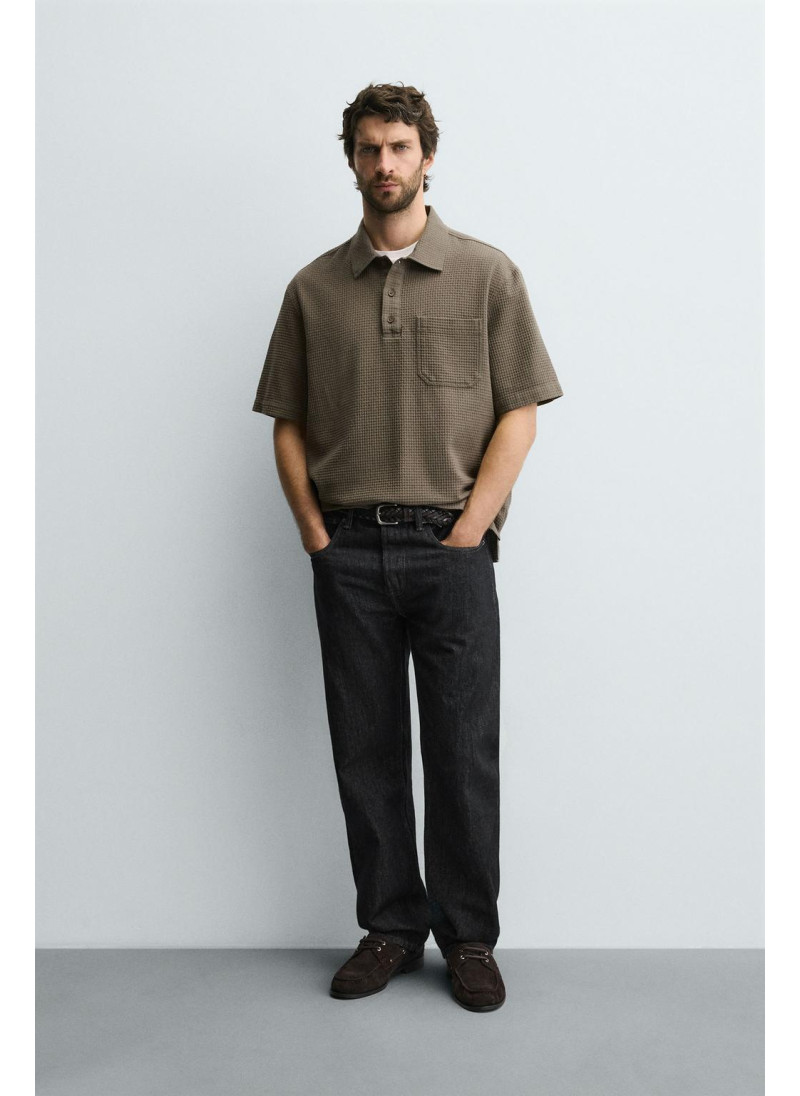 Поло с структурным узором