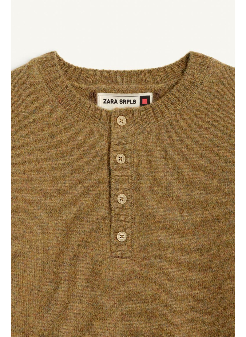 Джемпер из шерсти с отложным воротником Джемпер из шерсти с отложным воротником