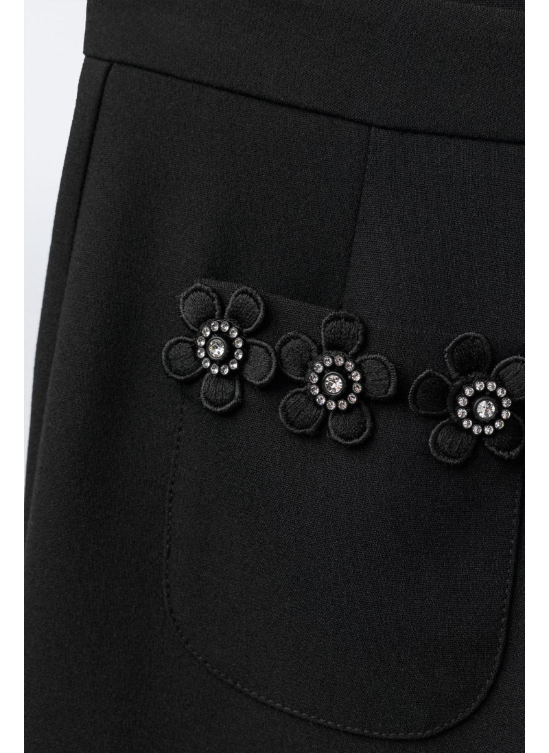 Брюки с цветочными деталями на замке Брюки с цветочными деталями на замке