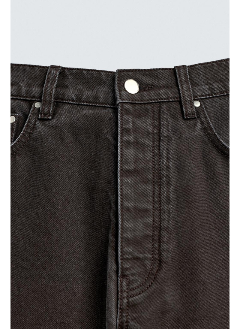 Джинсы с расклешенными штанинами и восковым покрытием Джинсы с расклешенными штанинами и восковым покрытием