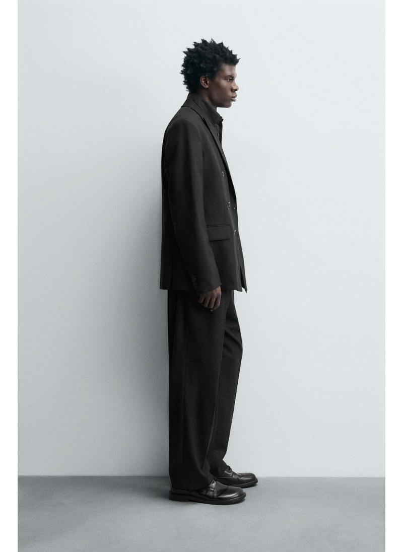 ДВУБОРТНЫЙ КОСТЮМНЫЙ БЛЕЙЗЕР ИЗ СМЕСОВОЙ ШЕРСТИ LIMITED EDITION ДВУБОРТНЫЙ КОСТЮМНЫЙ БЛЕЙЗЕР ИЗ СМЕСОВОЙ ШЕРСТИ LIMITED EDITION