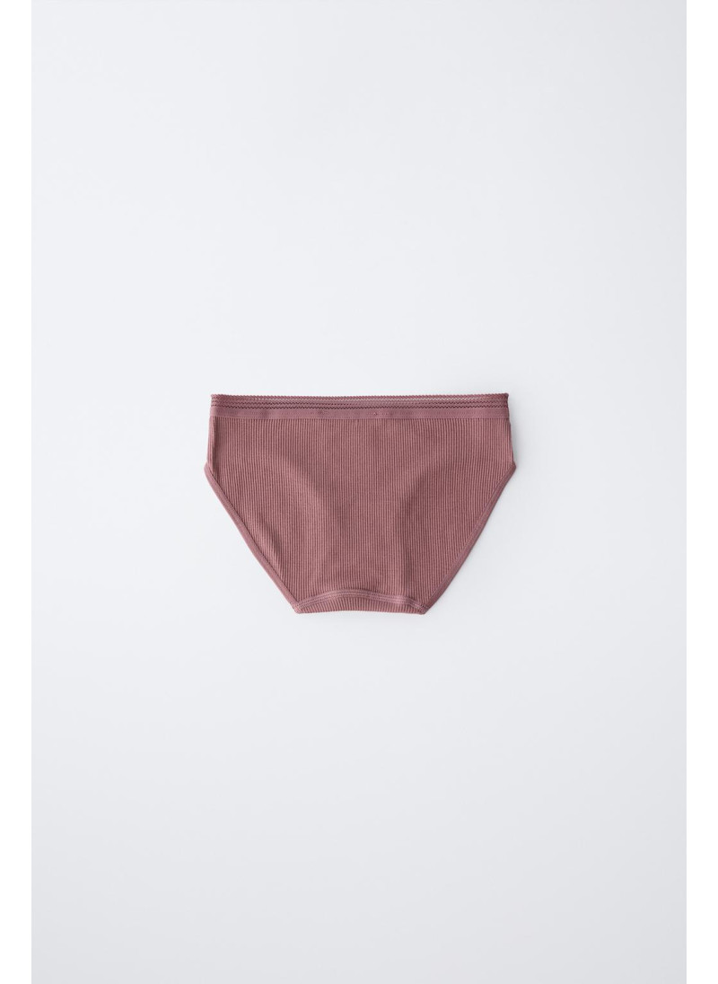 Пакет трусиков без швов на возраст от 8 до 14 лет Пакет трусиков без швов на возраст от 8 до 14 лет