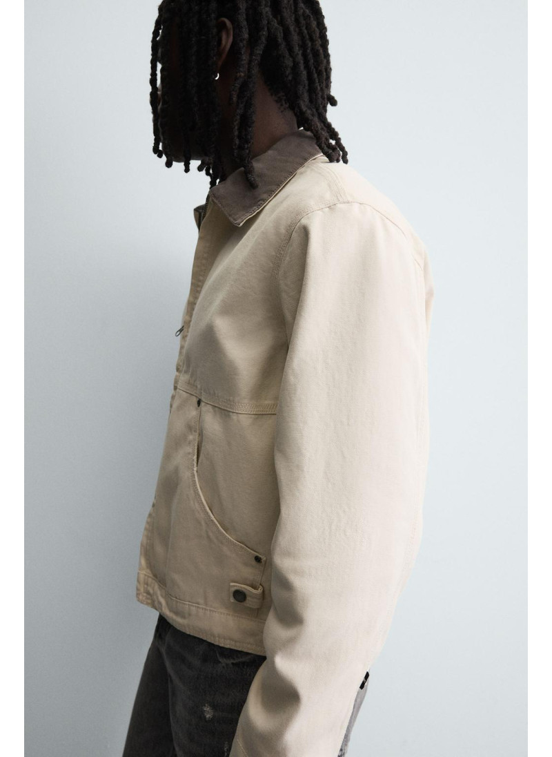 Куртка с контрастным воротником Куртка с контрастным воротником