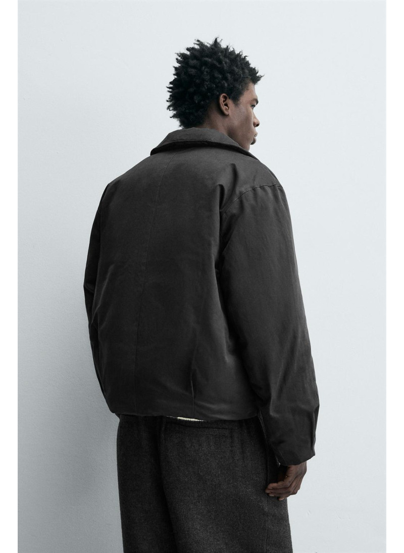 УКОРОЧЕННАЯ СТЕГАНАЯ КУРТКА УКОРОЧЕННАЯ СТЕГАНАЯ КУРТКА