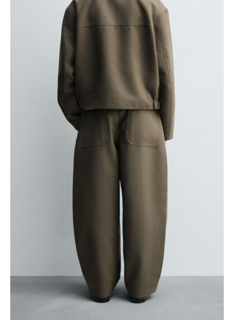 Брюки с завышенной талией и манжетами на резинке Брюки с завышенной талией и манжетами на резинке