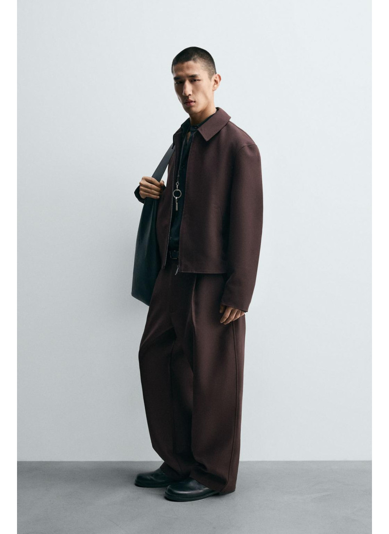 Брюки с завышенной талией и манжетами на резинке Брюки с завышенной талией и манжетами на резинке