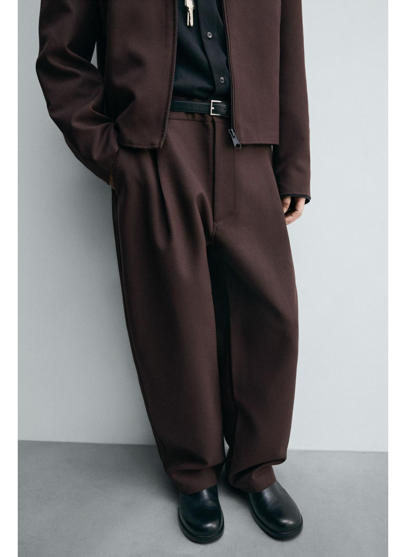 Брюки с завышенной талией и манжетами на резинке Брюки с завышенной талией и манжетами на резинке