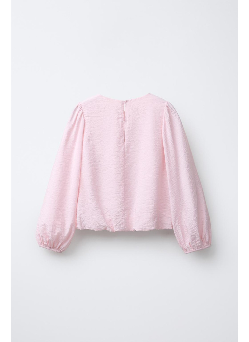 АТЛАСНАЯ БЛУЗКА С ЖЕМЧУГОМ АТЛАСНАЯ БЛУЗКА С ЖЕМЧУГОМ