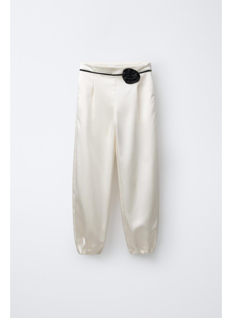 Брюки sarouel с цветочным аппликацией Брюки sarouel с цветочным аппликацией