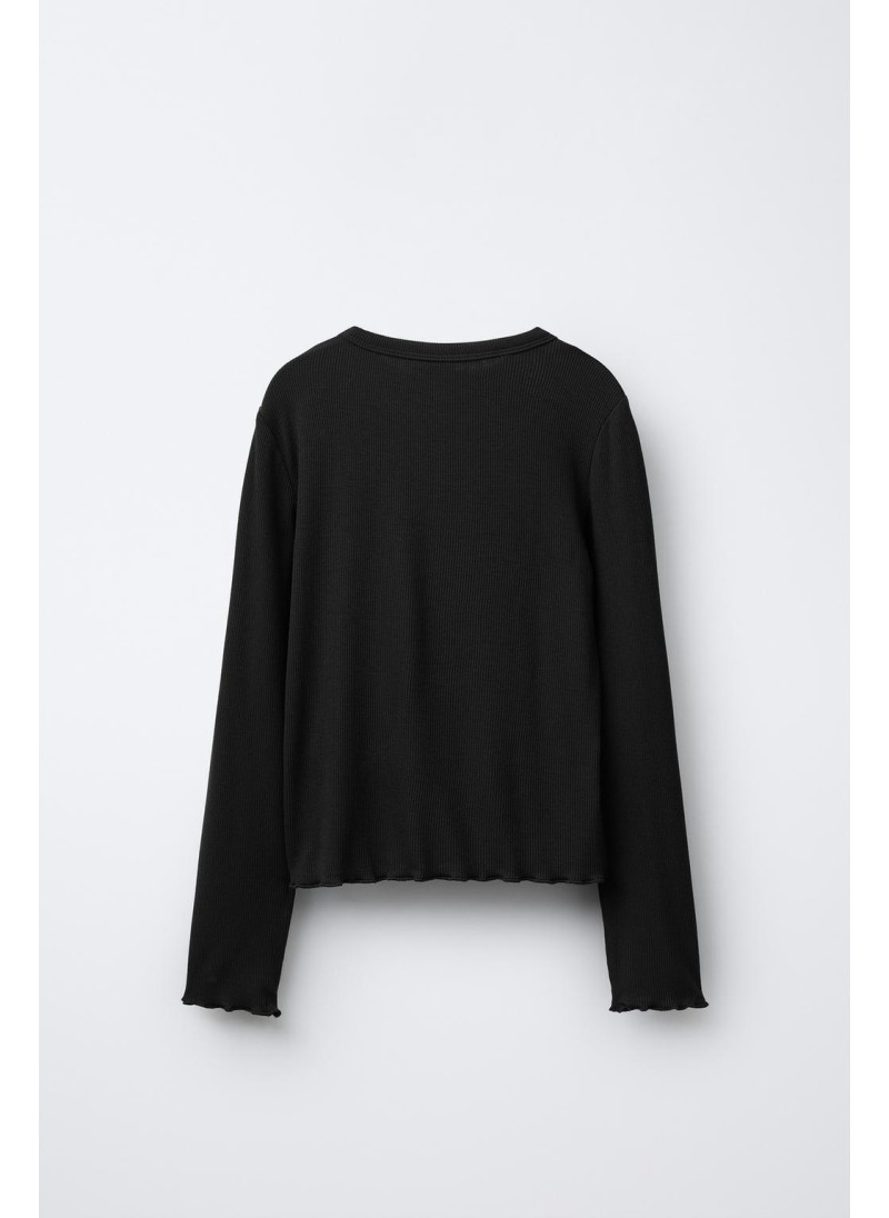 Футболка с пайетками и ребристой фактурой Футболка с пайетками и ребристой фактурой