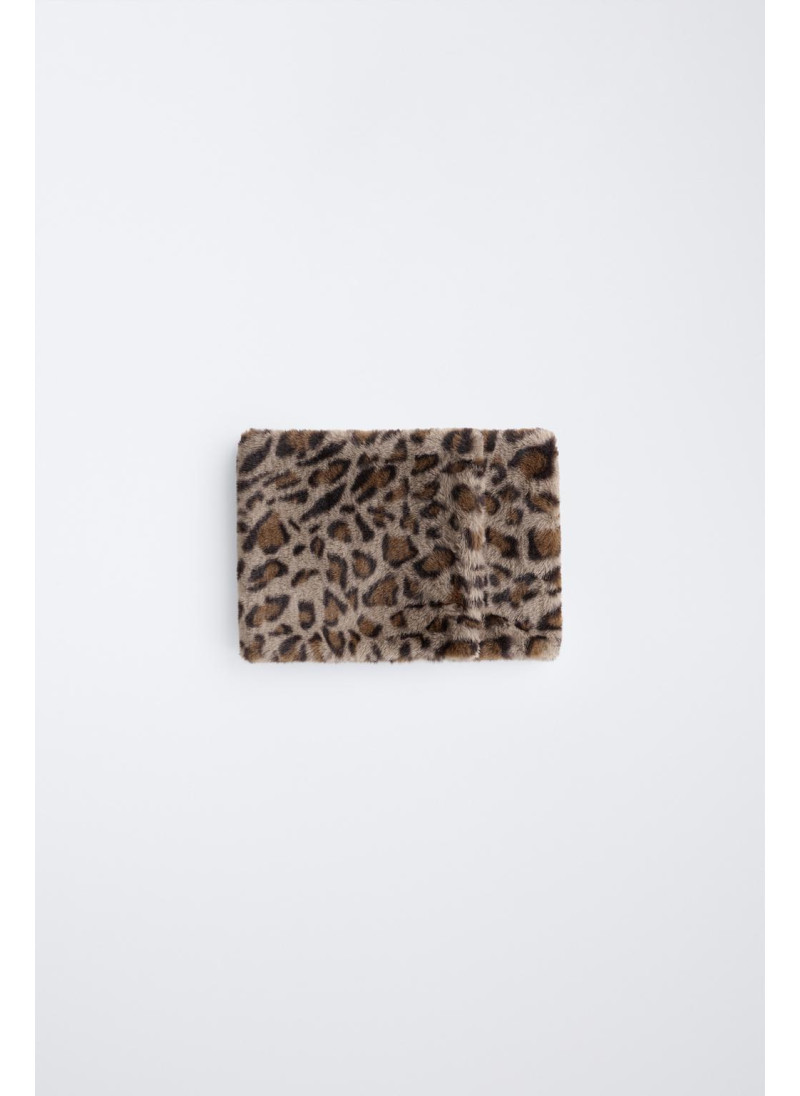 ВОРОТНИК ИЗ ИСКУССТВЕННОГО...