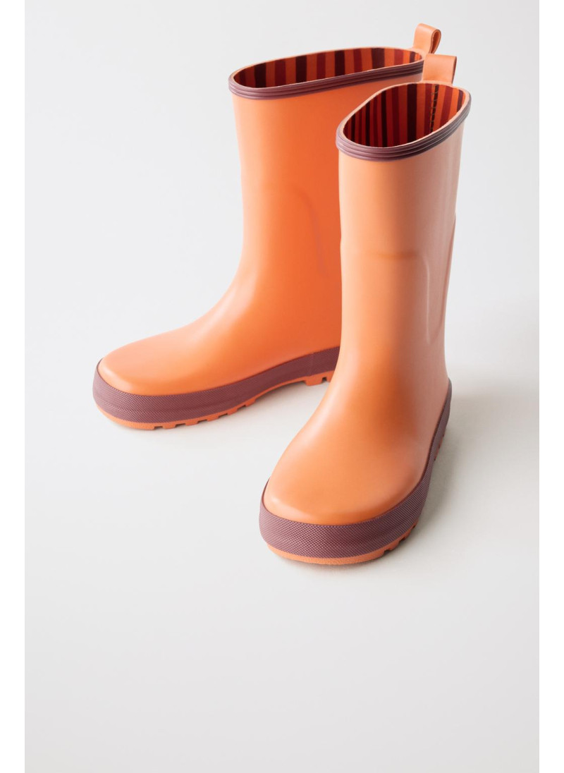 Резиновые сапоги с блоками цветов Резиновые сапоги с блоками цветов