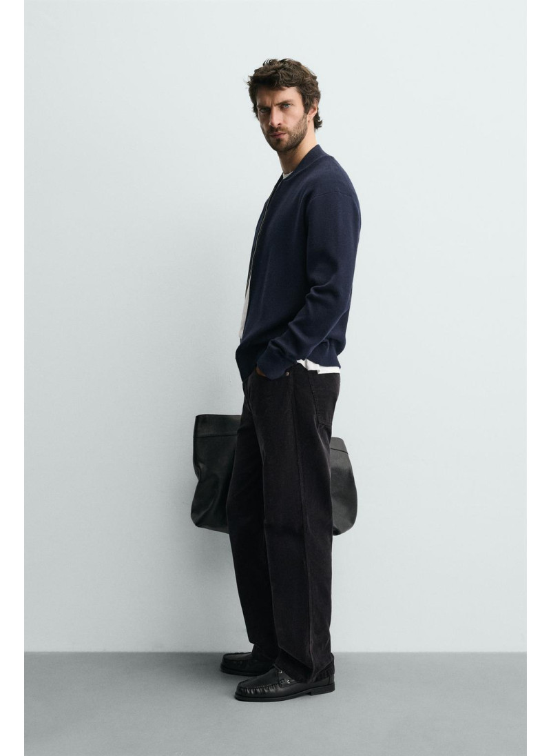 Кардиган из хлопково-вязаного плотного полотна Кардиган из хлопково-вязаного плотного полотна