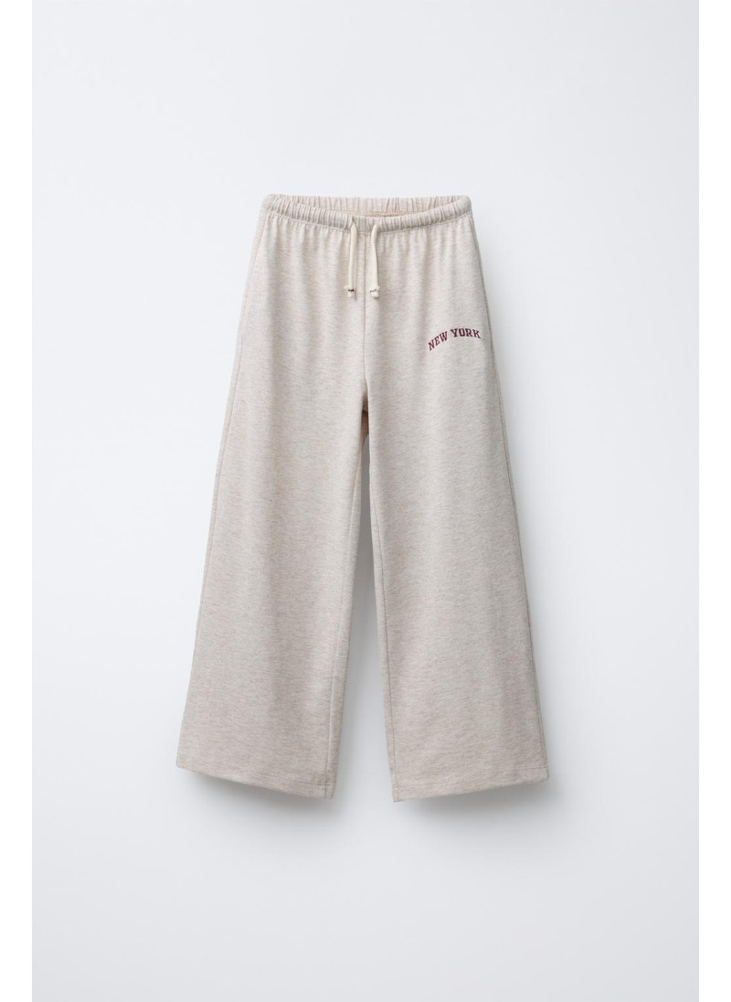 ШИРОКИЕ БРЮКИ ИЗ ПЛОТНОЙ ТКАНИ С ВЫШИВКОЙ ШИРОКИЕ БРЮКИ ИЗ ПЛОТНОЙ ТКАНИ С ВЫШИВКОЙ