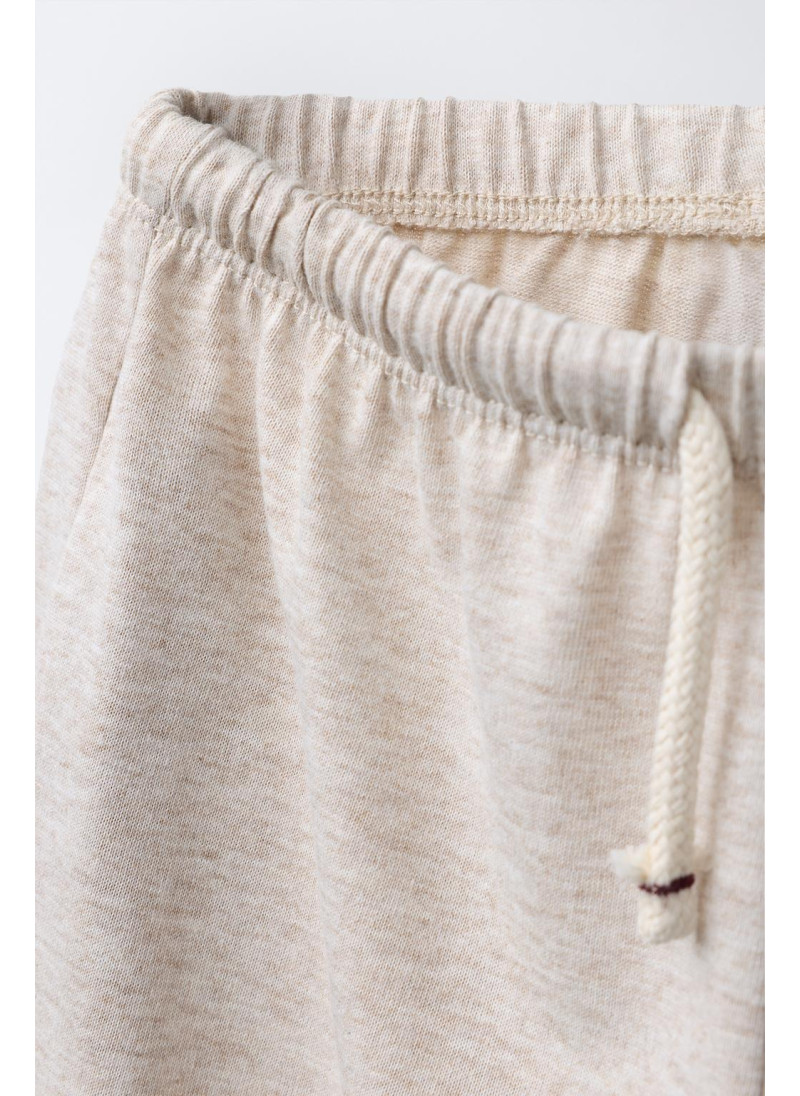 ШИРОКИЕ БРЮКИ ИЗ ПЛОТНОЙ ТКАНИ С ВЫШИВКОЙ ШИРОКИЕ БРЮКИ ИЗ ПЛОТНОЙ ТКАНИ С ВЫШИВКОЙ