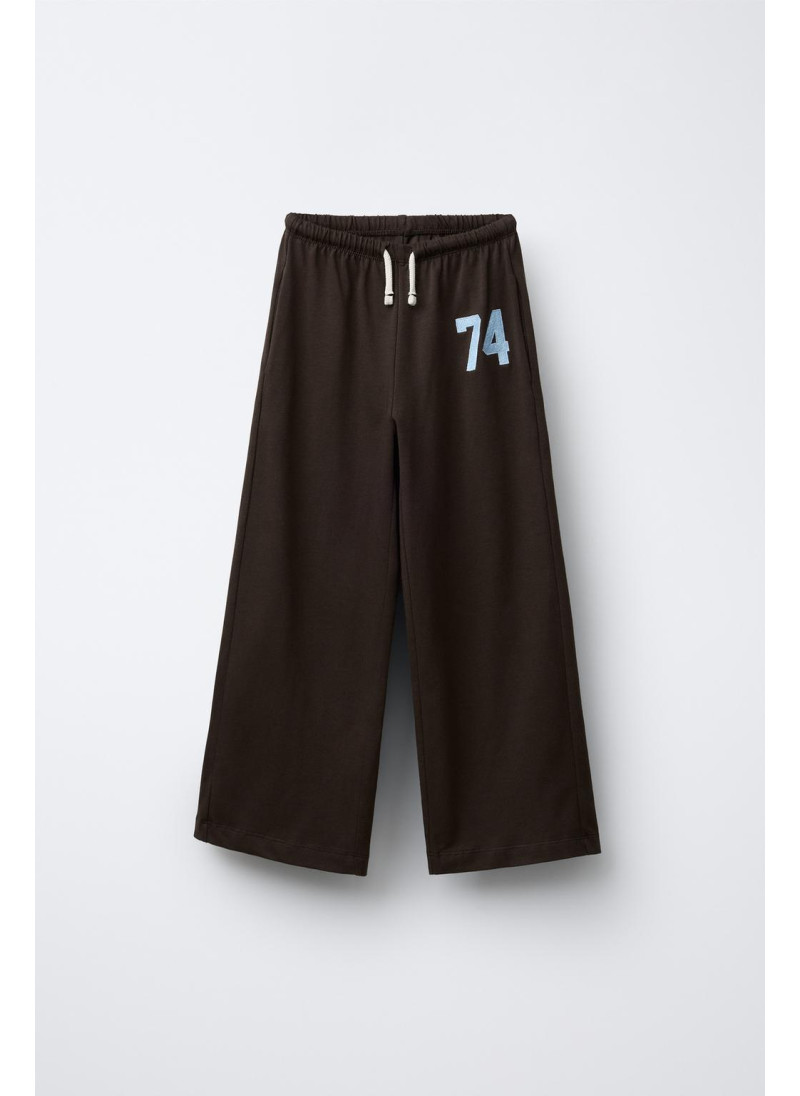 ШИРОКИЕ БРЮКИ ИЗ ПЛОТНОЙ ТКАНИ С ВЫШИВКОЙ ШИРОКИЕ БРЮКИ ИЗ ПЛОТНОЙ ТКАНИ С ВЫШИВКОЙ