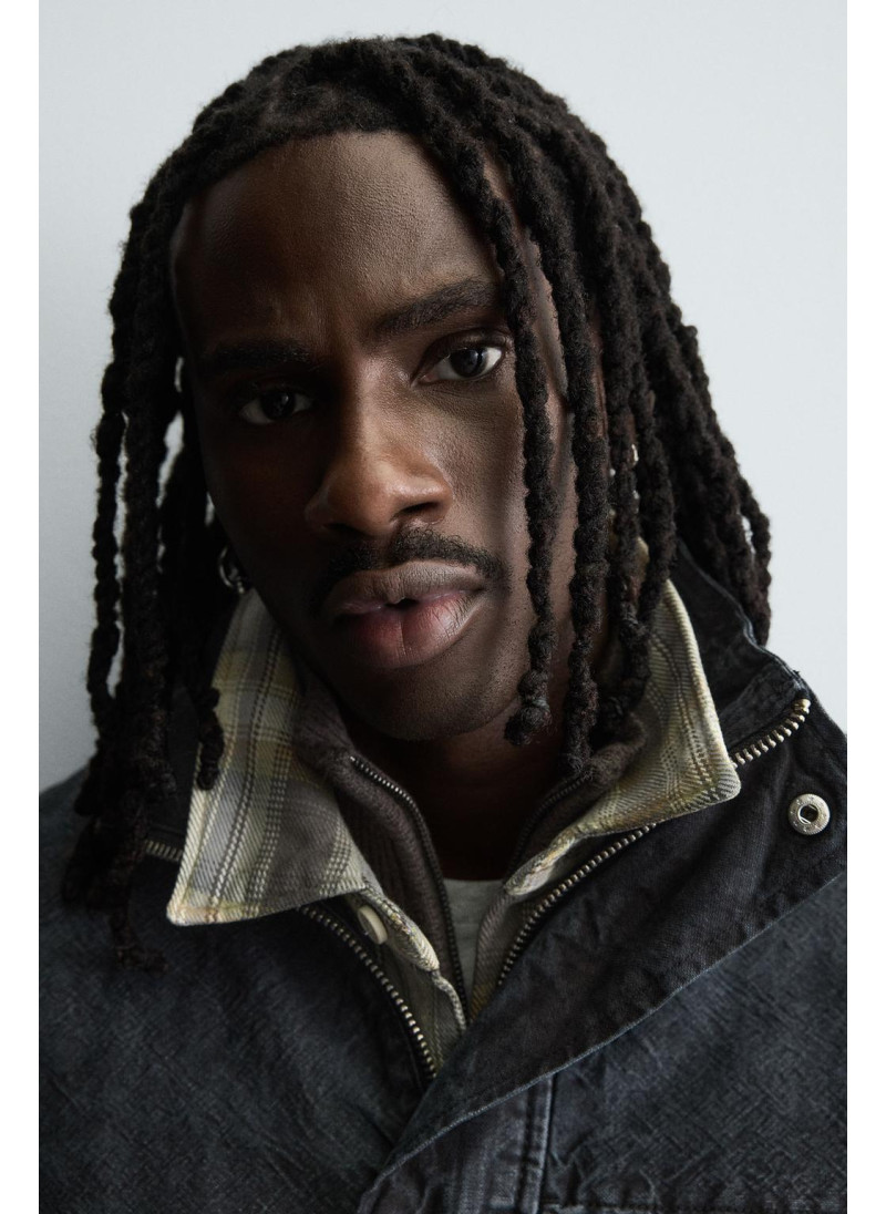 Джинсовое пальто свободного кроя со стиркой Джинсовое пальто свободного кроя со стиркой