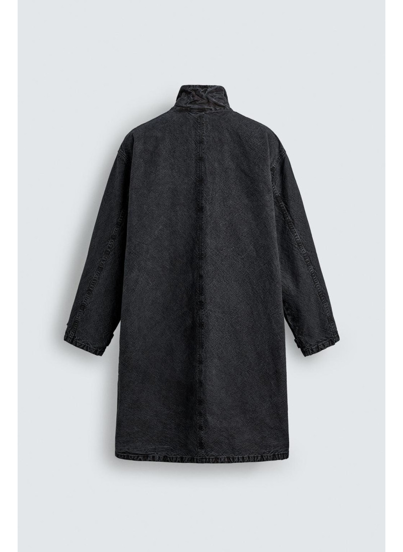 Джинсовое пальто свободного кроя со стиркой Джинсовое пальто свободного кроя со стиркой