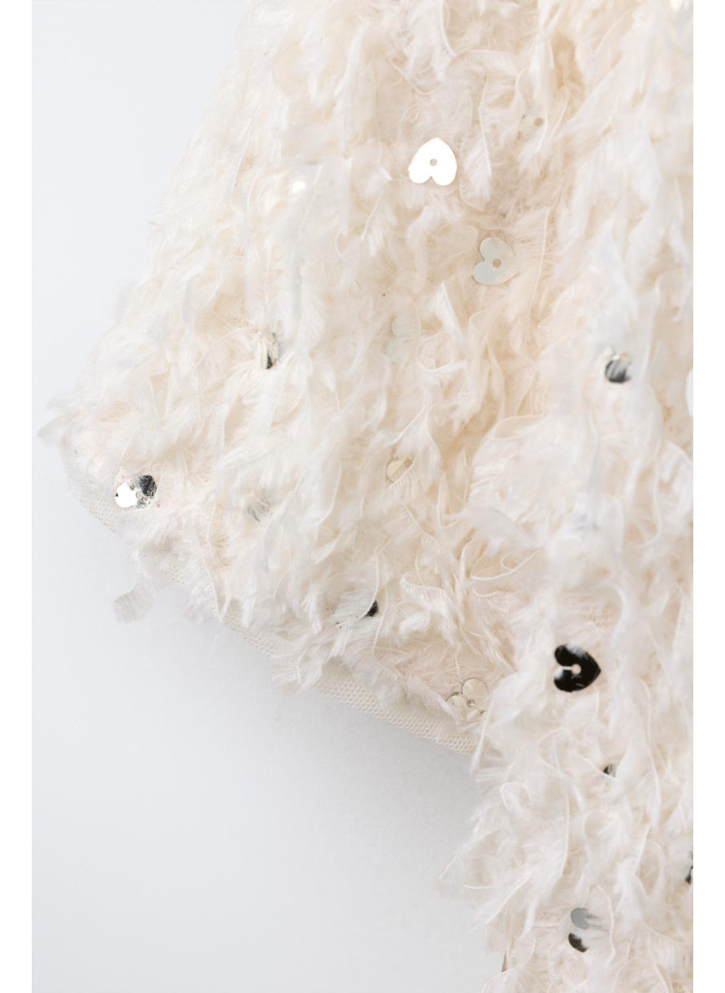 ФУТБОЛКА С ПЕРЬЯМИ И ПАЙЕТКАМИ ФУТБОЛКА С ПЕРЬЯМИ И ПАЙЕТКАМИ