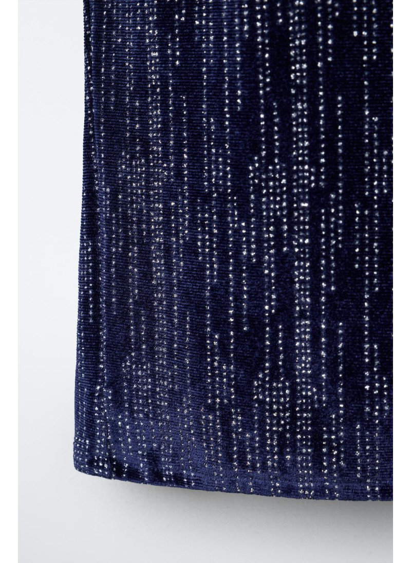 БАРХАТНЫЙ ТОП С БЛЁСТКАМИ БАРХАТНЫЙ ТОП С БЛЁСТКАМИ