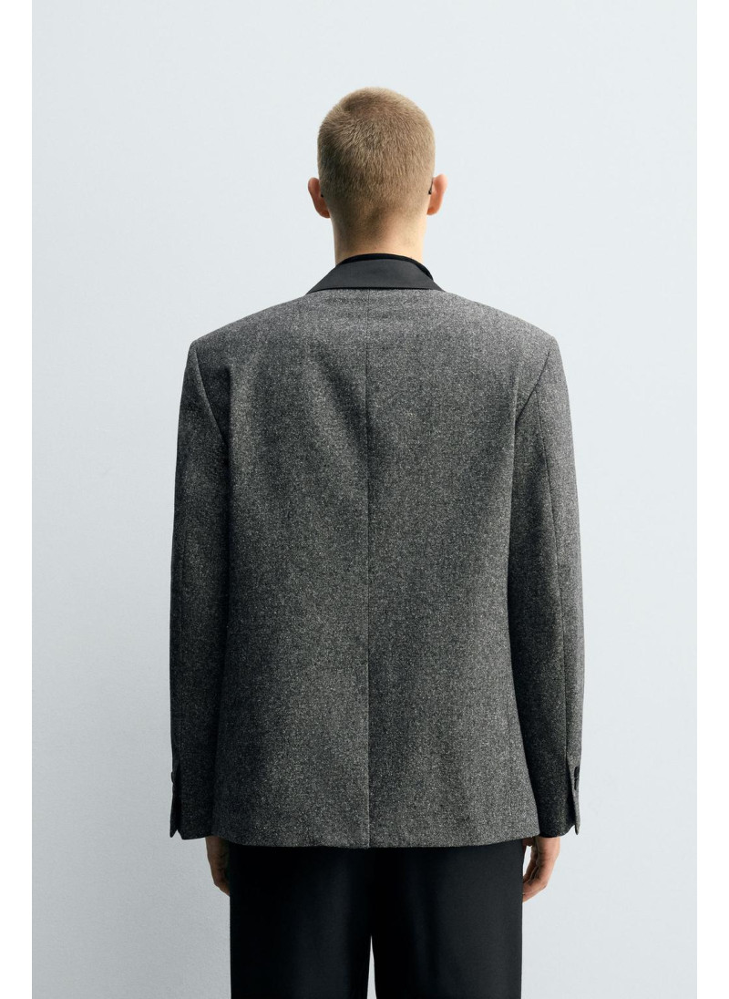 Пиджак с контрастным текстурным двубортным покроем Пиджак с контрастным текстурным двубортным покроем