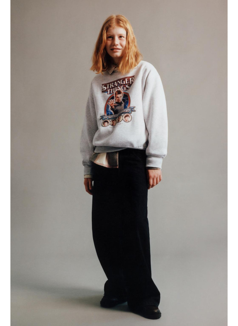 Толстовка stranger things © netflix Толстовка stranger things © netflix