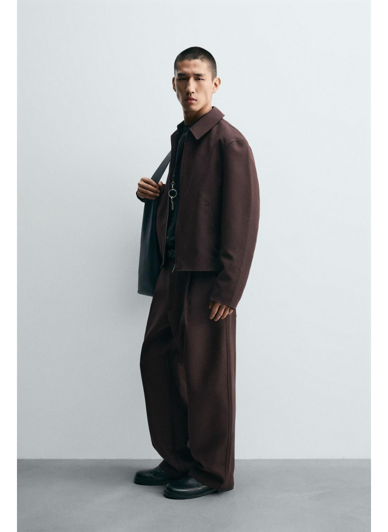 Куртка прилегающего кроя Куртка прилегающего кроя