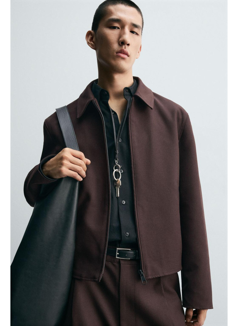 Куртка прилегающего кроя Куртка прилегающего кроя