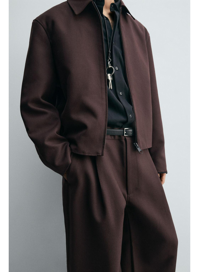 Куртка прилегающего кроя Куртка прилегающего кроя