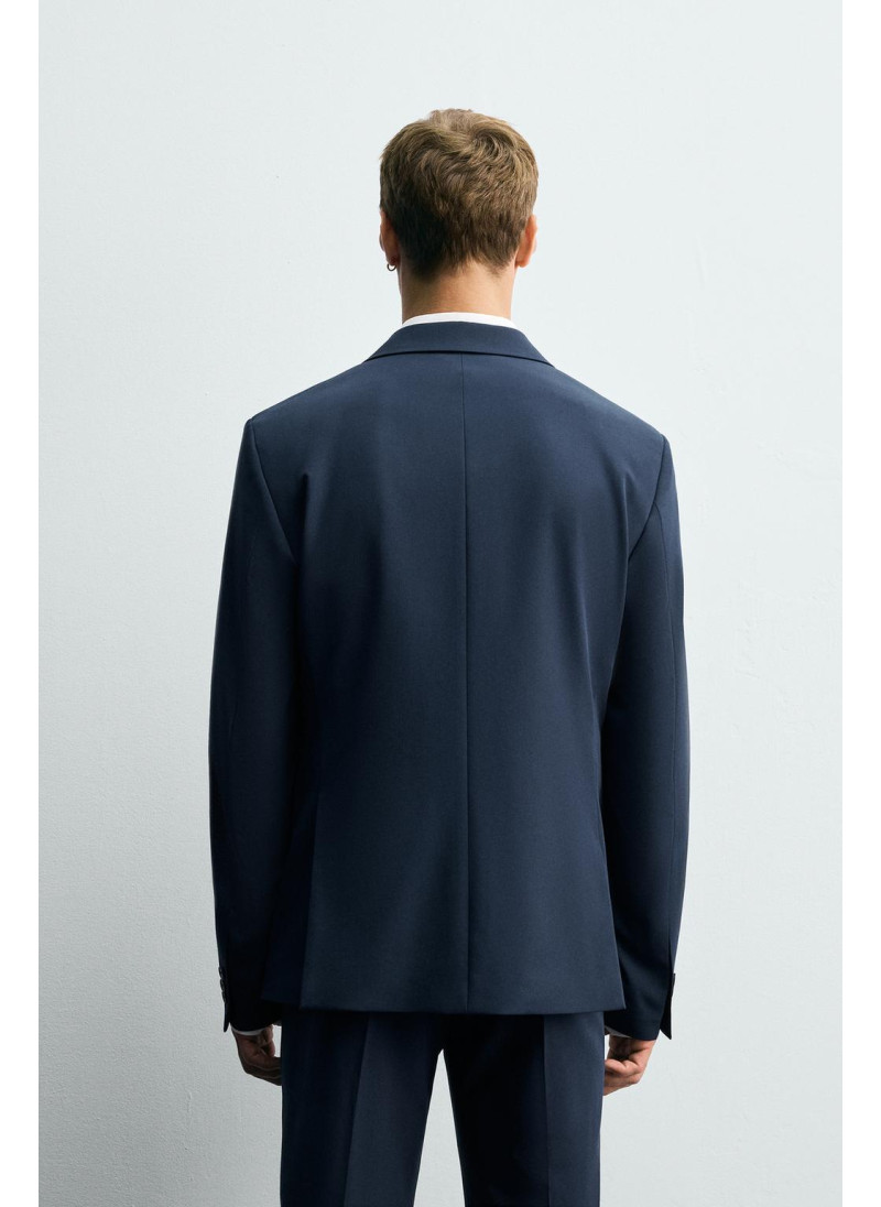 КОСТЮМНЫЙ ПИДЖАК КОМФОРТНОЙ ПОСАДКИ КОСТЮМНЫЙ ПИДЖАК КОМФОРТНОЙ ПОСАДКИ