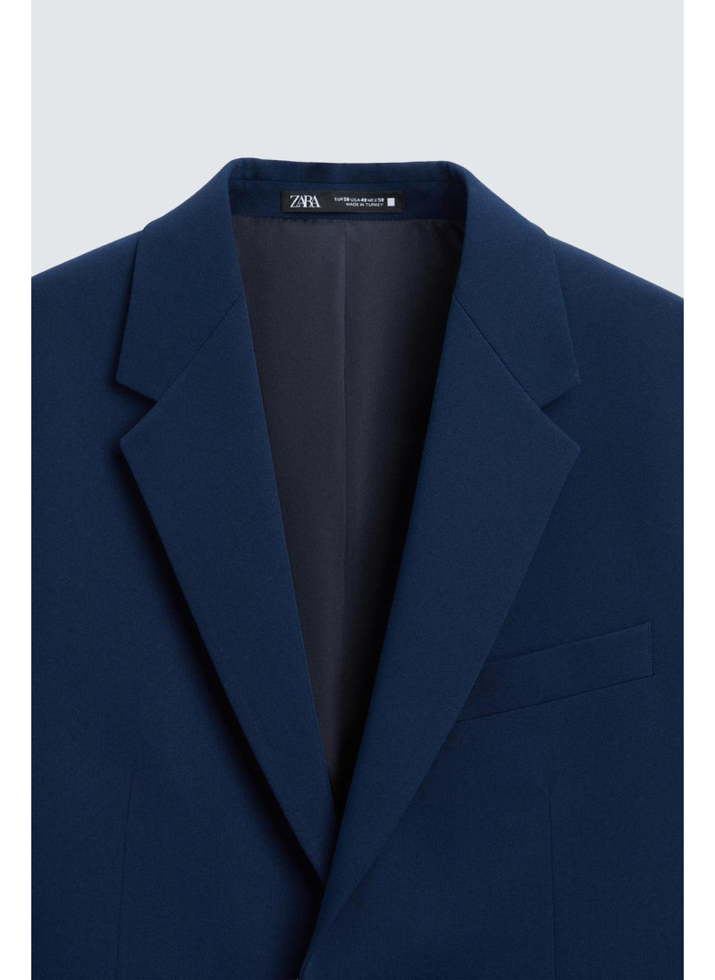 КОСТЮМНЫЙ ПИДЖАК КОМФОРТНОЙ ПОСАДКИ КОСТЮМНЫЙ ПИДЖАК КОМФОРТНОЙ ПОСАДКИ