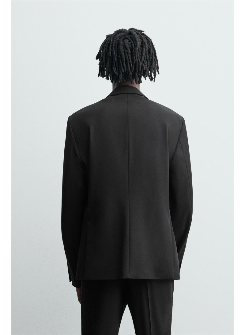 КОСТЮМНЫЙ ПИДЖАК КОМФОРТНОЙ ПОСАДКИ КОСТЮМНЫЙ ПИДЖАК КОМФОРТНОЙ ПОСАДКИ