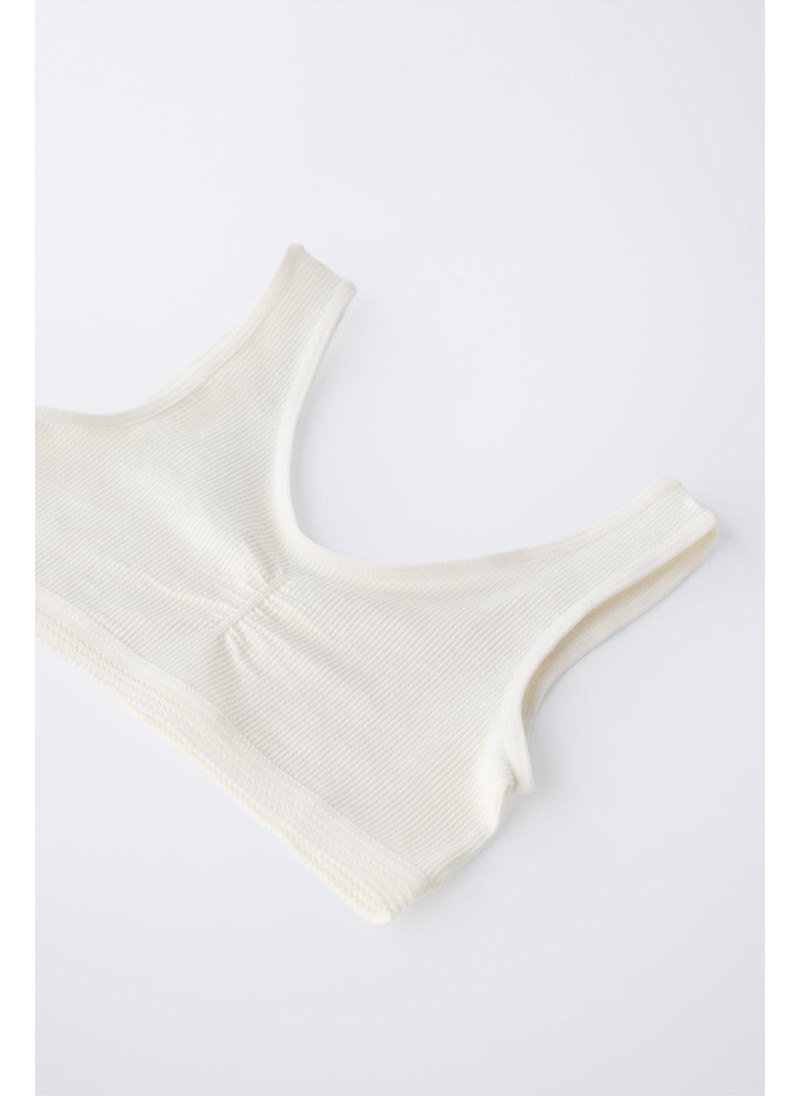 Футболки без швов, набор из двух штук, для возраста 8-14 лет Футболки без швов, набор из двух штук, для возраста 8-14 лет