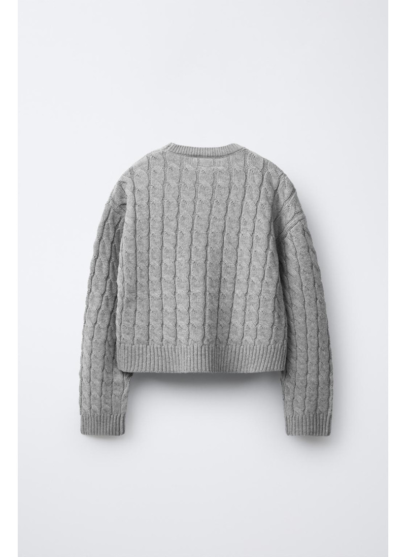 СВИТЕР С УЗОРОМ «КОСЫ» СВИТЕР С УЗОРОМ «КОСЫ»